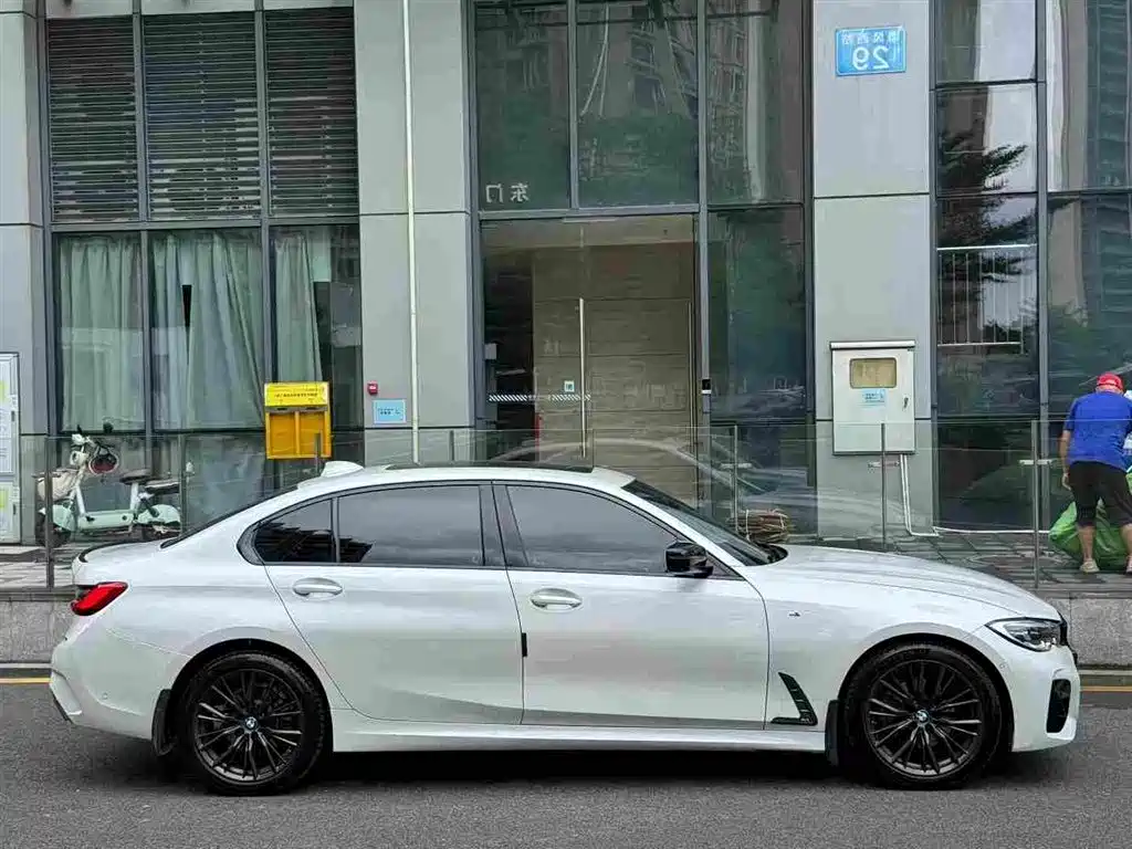 BMW 3 Series — фото 4