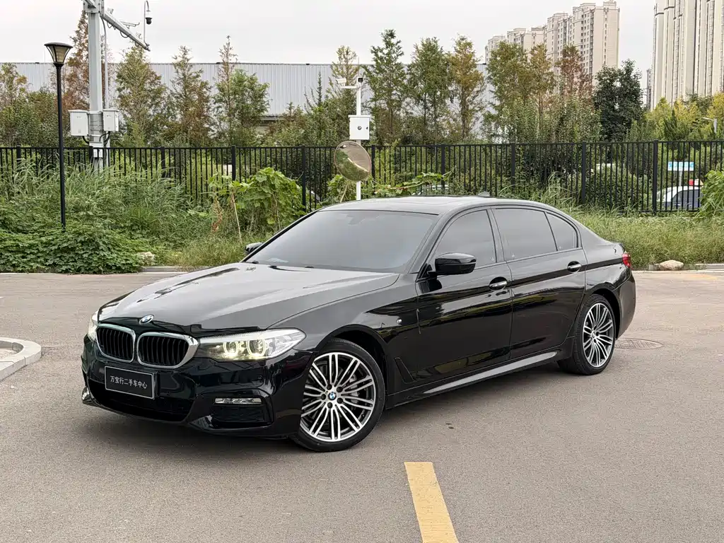 BMW 5 Series — фото 2