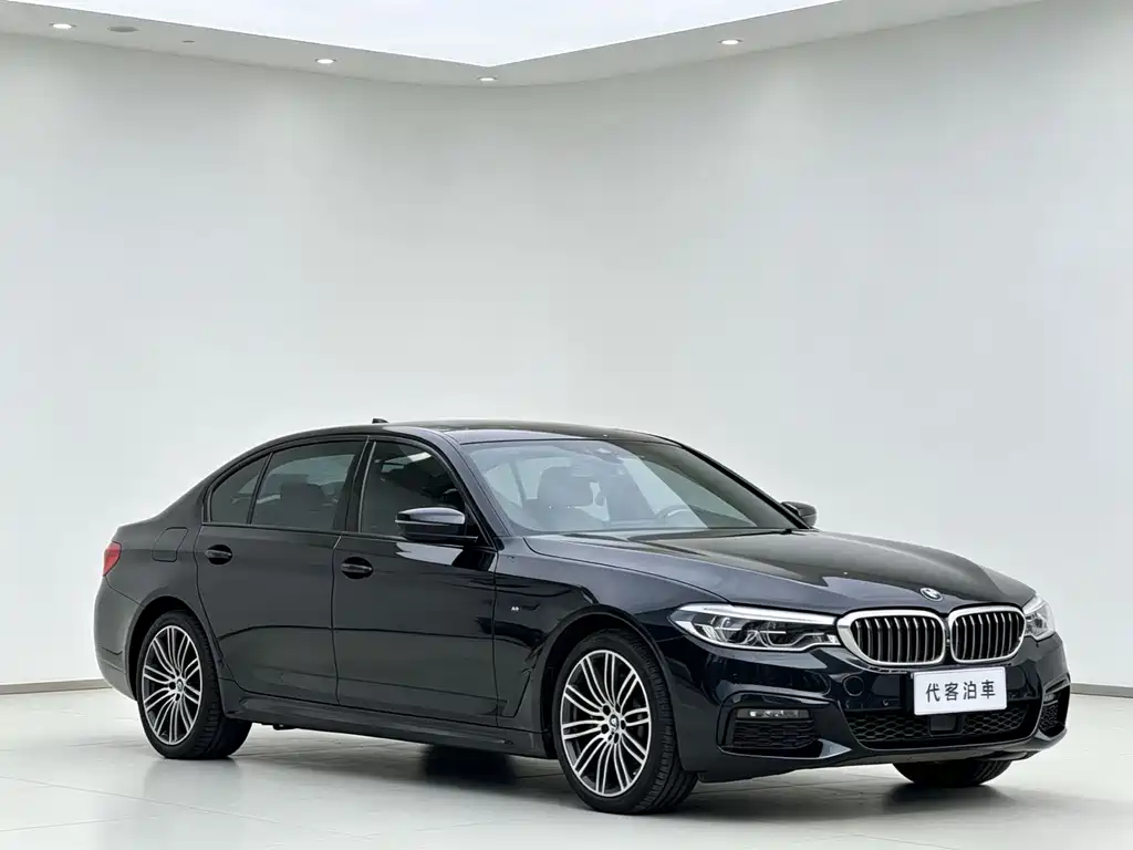 BMW 5 Series — фото 3