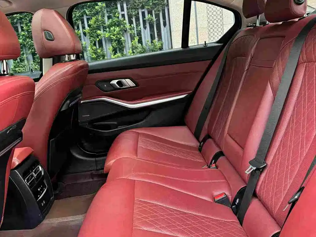 BMW 3 Series — фото 10