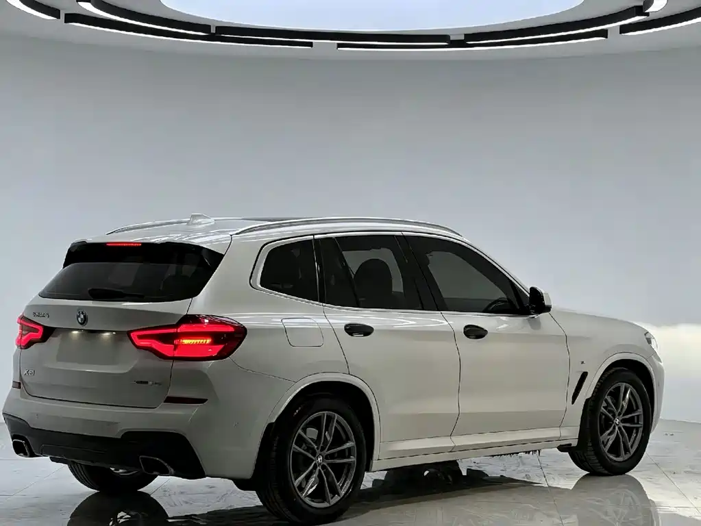 BMW X3 — фото 6