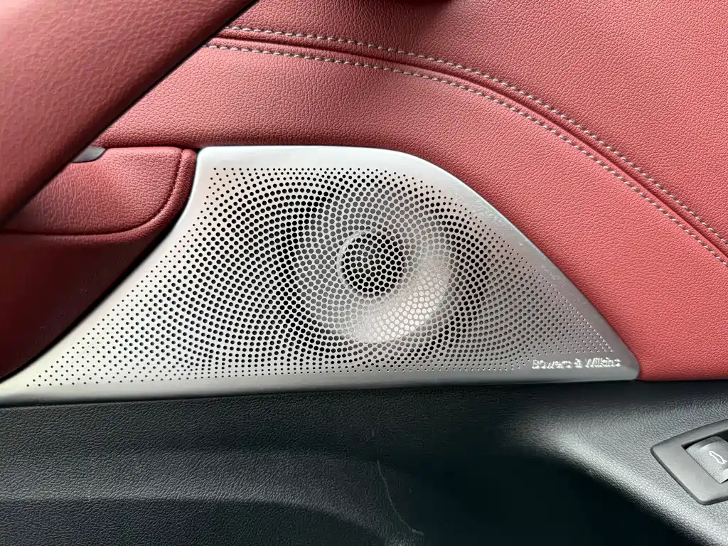 BMW 5 Series — фото 15