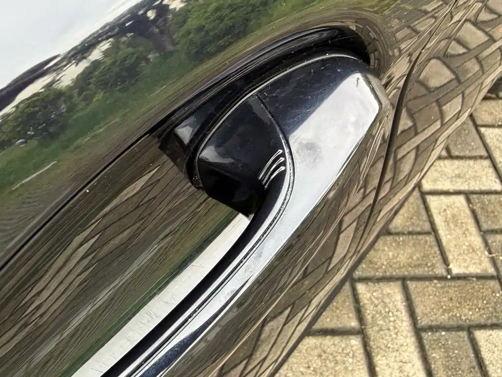 BMW 5 Series — фото 21