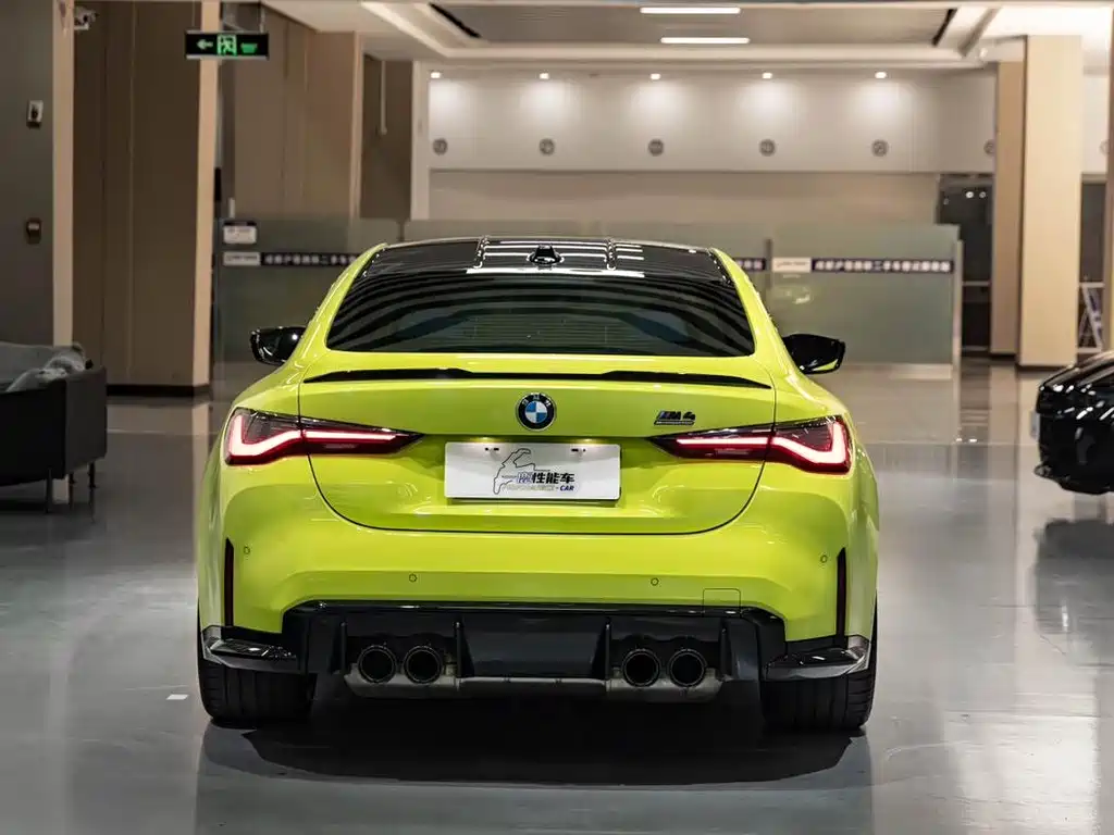 BMW M4 — фото 4