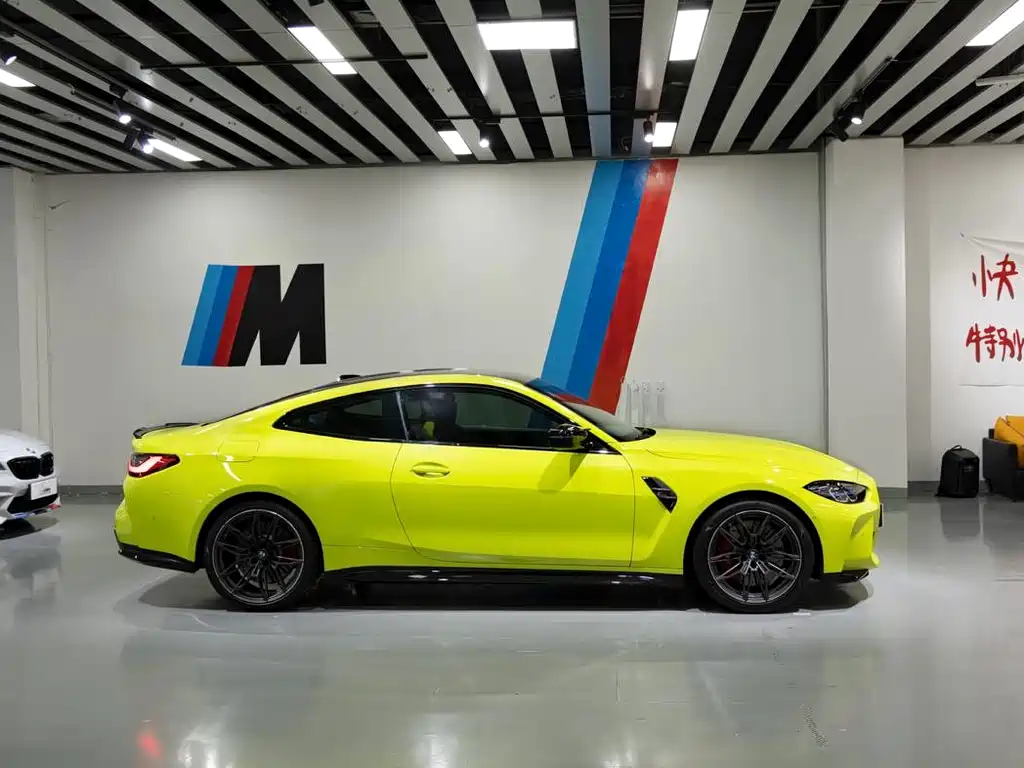 BMW M4 — фото 5