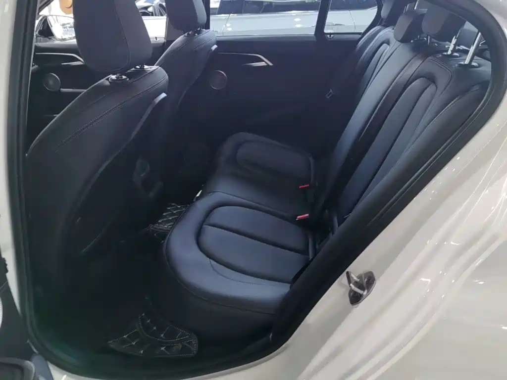 BMW 1 Series — фото 17