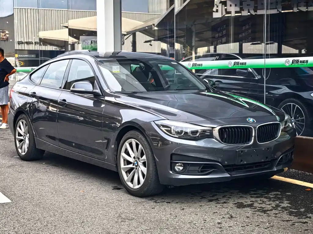BMW 3 Series GT — фото 3