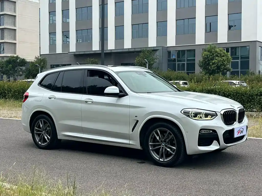 BMW X3 — фото 3
