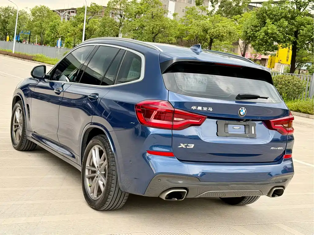 BMW X3 — фото 6