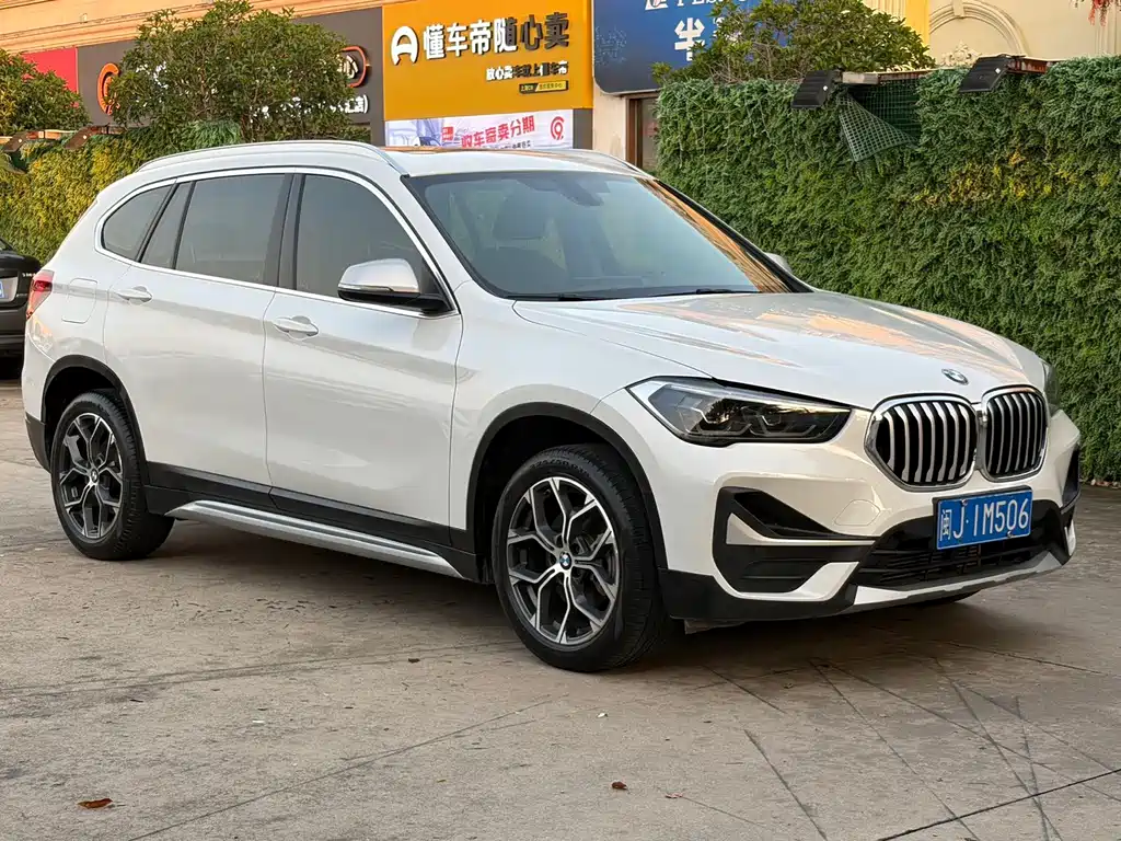 BMW X1 — фото 3