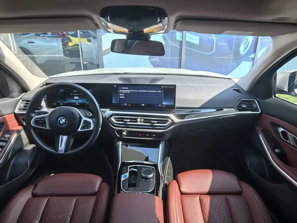 BMW i3 — фото 7