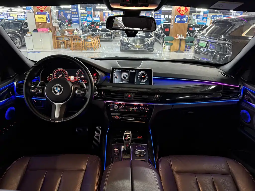 BMW X5 (Import) — фото 6