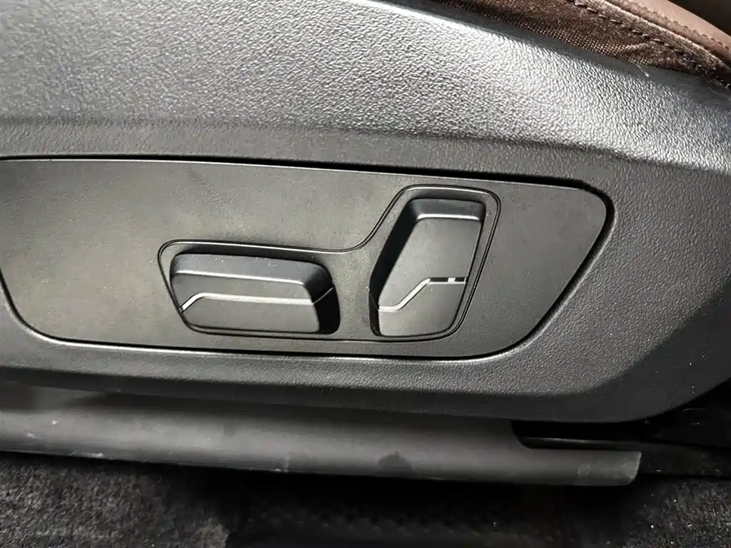 BMW X1 — фото 23
