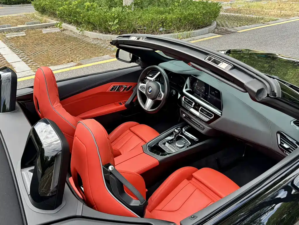 BMW Z4 — фото 9