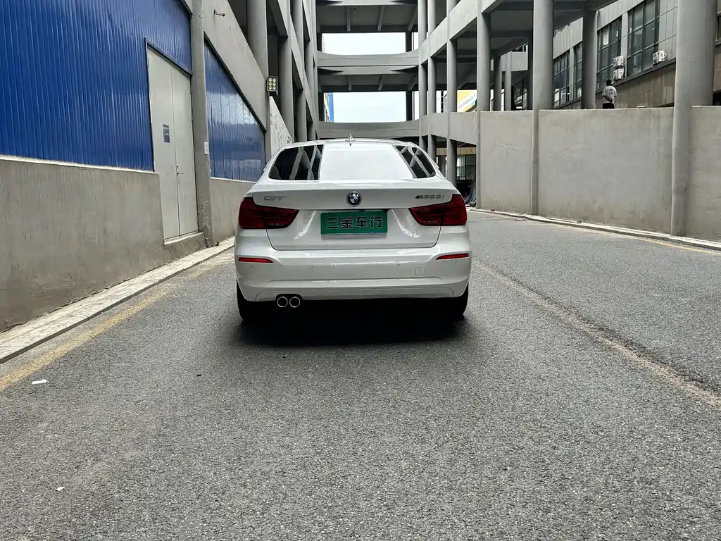 BMW 3 Series GT — фото 6