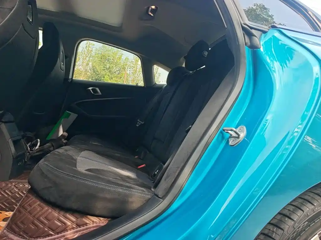 BMW 2 Series (Import) — фото 17