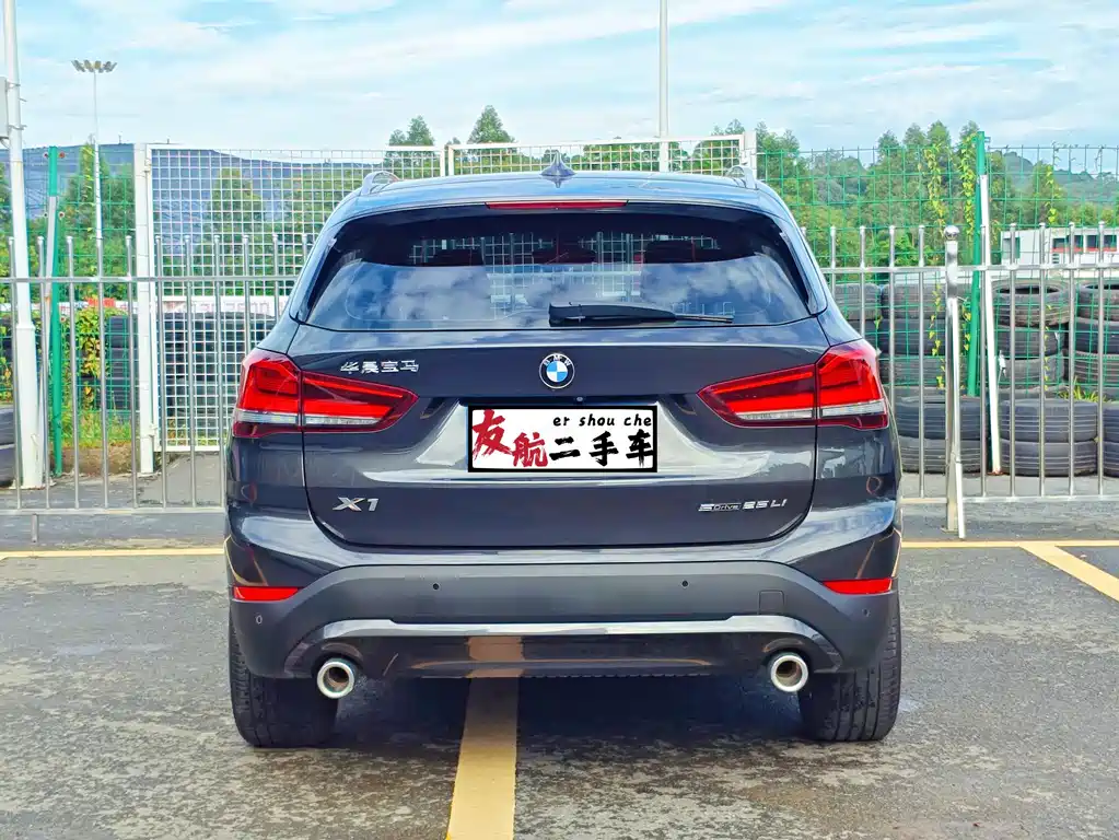BMW X1 — фото 4