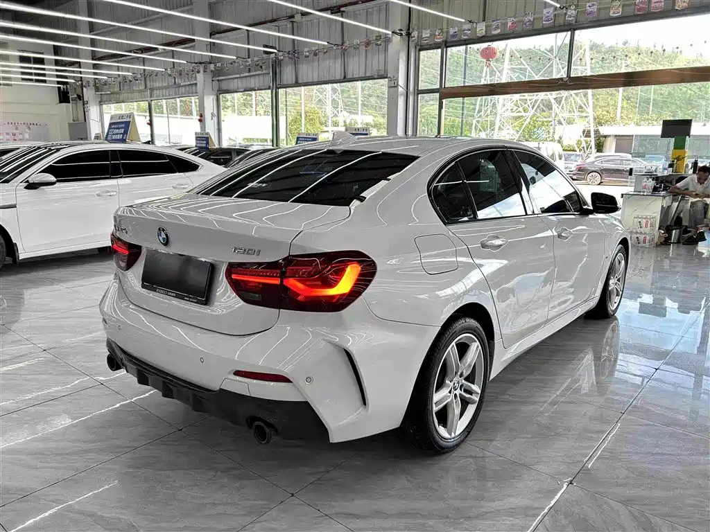 BMW 1 Series — фото 5