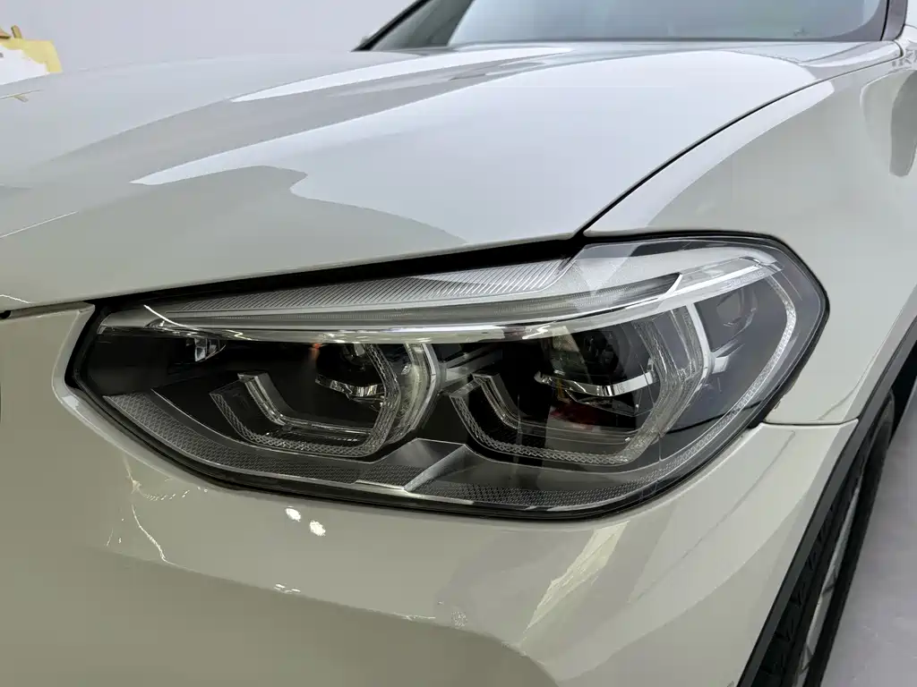 BMW X3 — фото 5