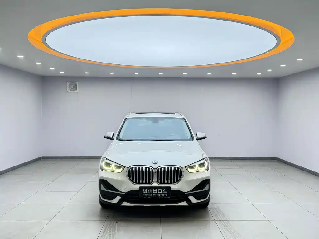 BMW X1 — фото 2