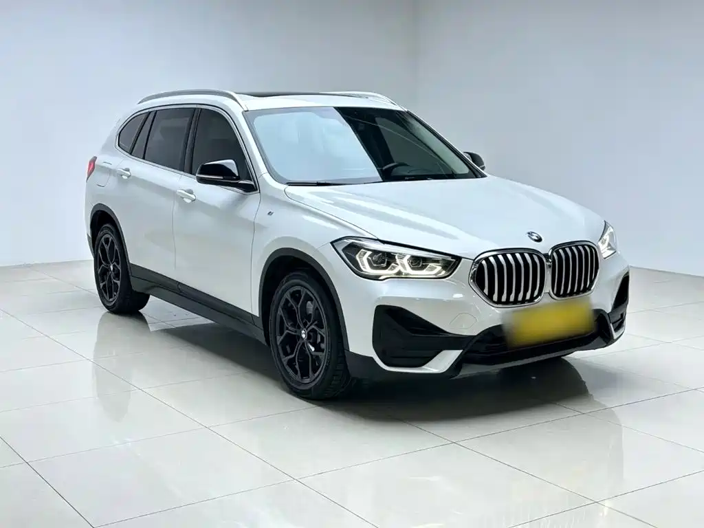 BMW X1 — фото 4