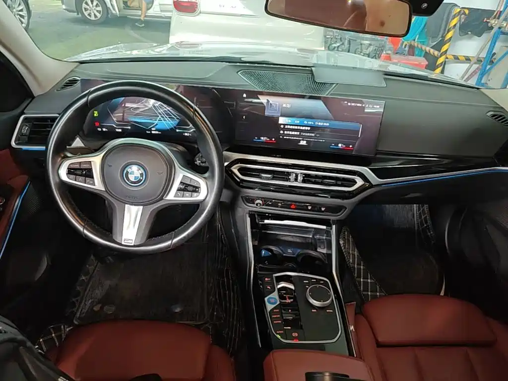 BMW i3 — фото 10