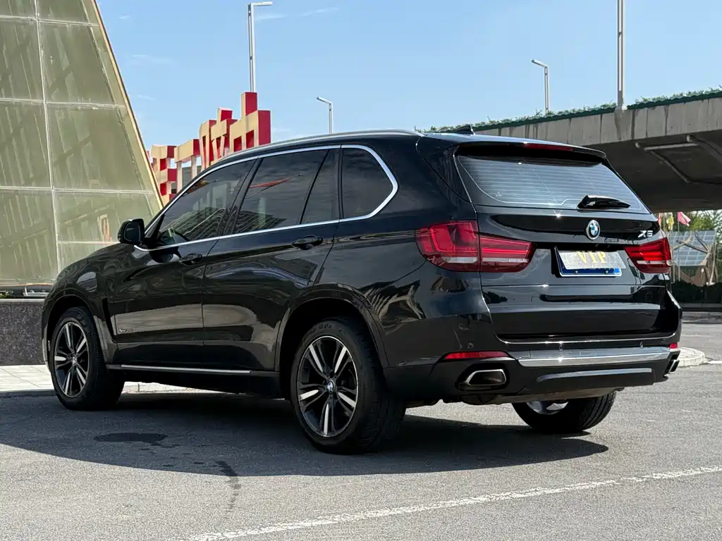 BMW X5 (Import) — фото 9