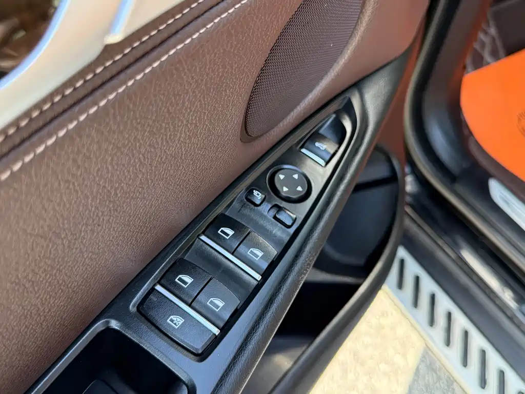 BMW X5 (Import) — фото 10