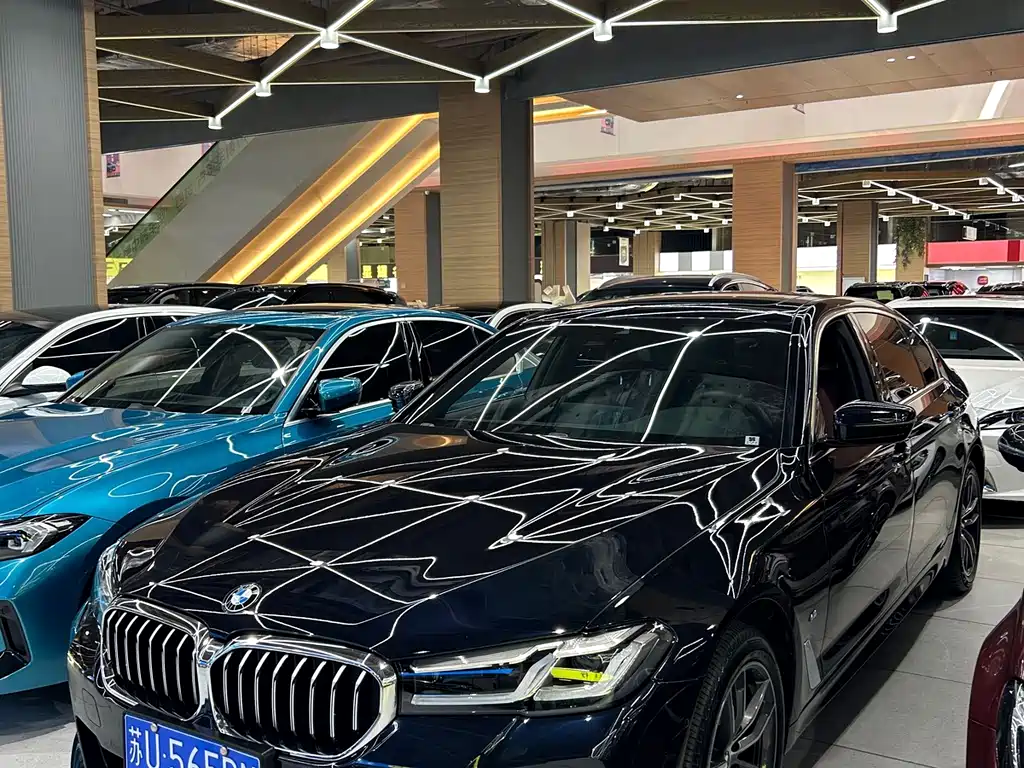 BMW 5 Series — фото 2
