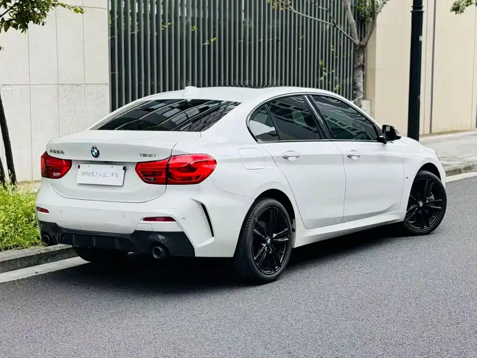 BMW 1 Series — фото 3