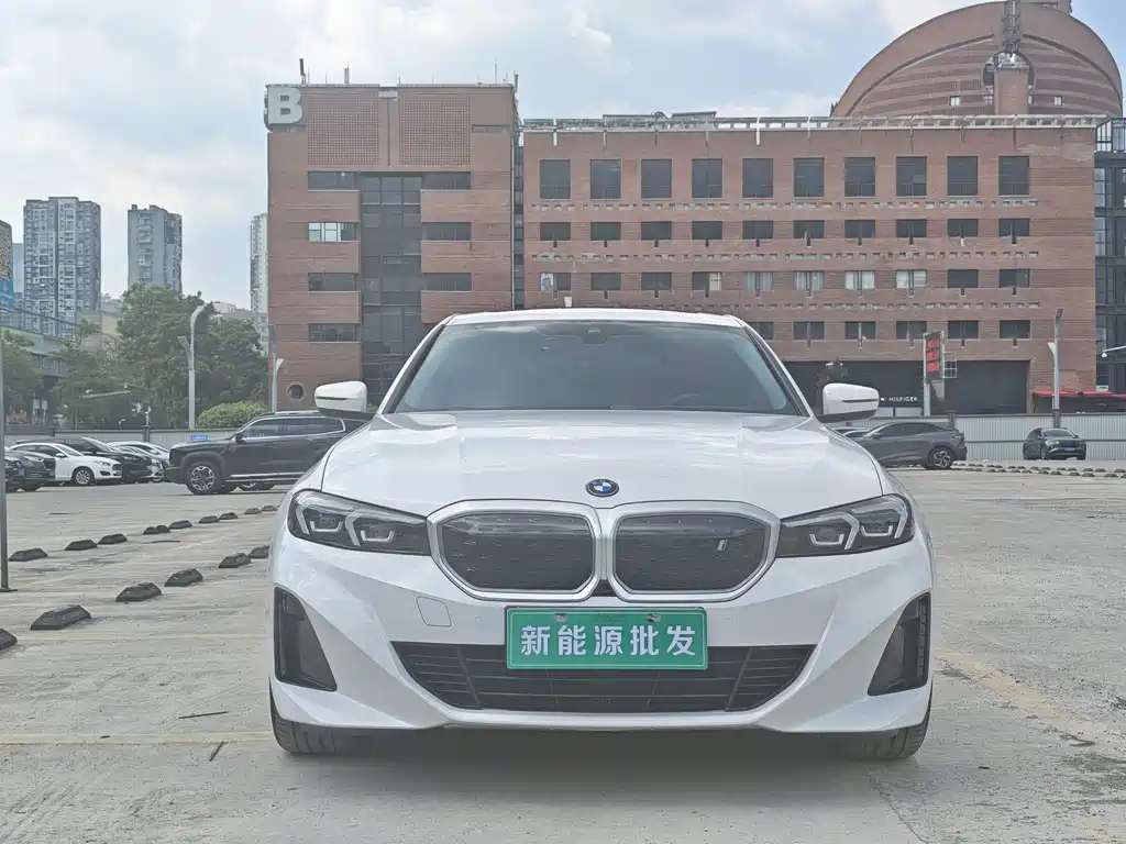 BMW i3 — фото 2