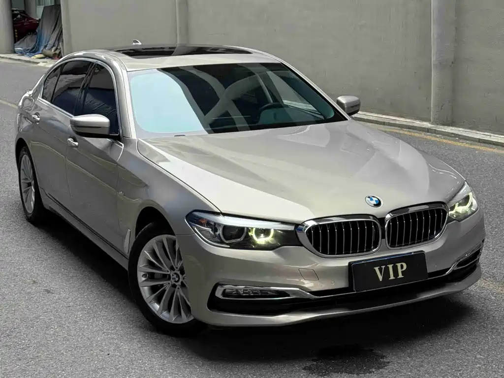 BMW 5 Series — фото 3