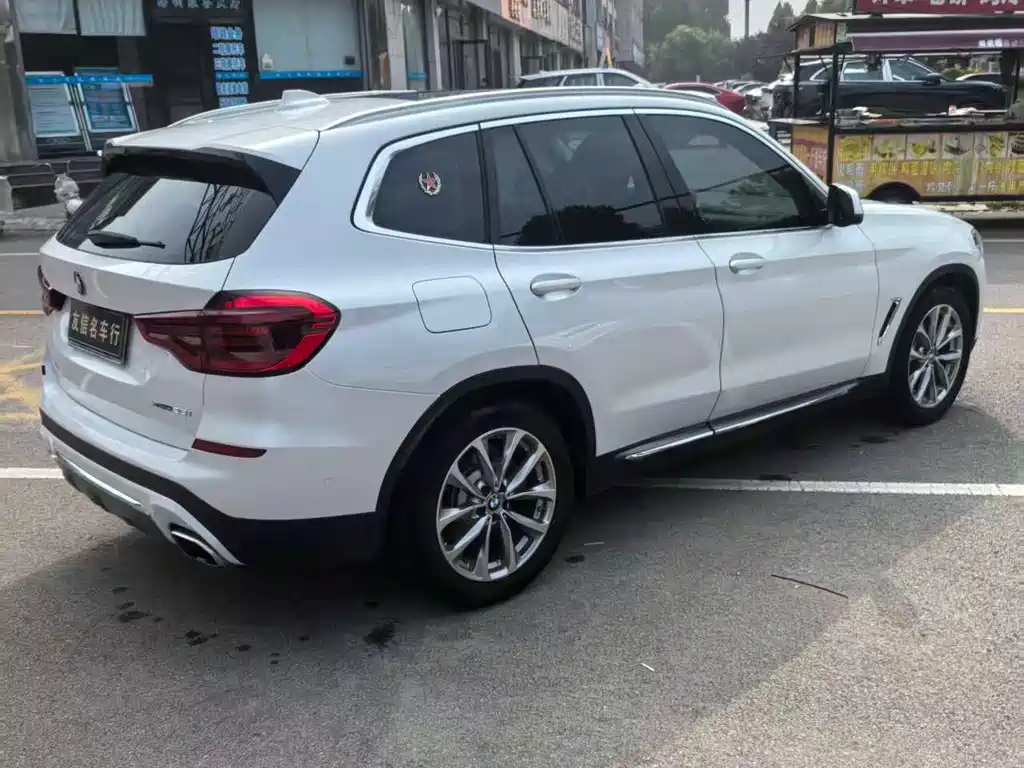 BMW X3 — фото 5