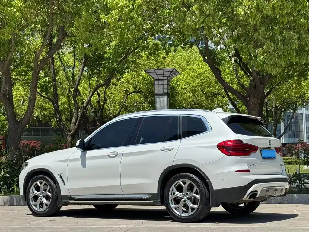 BMW X3 — фото 3