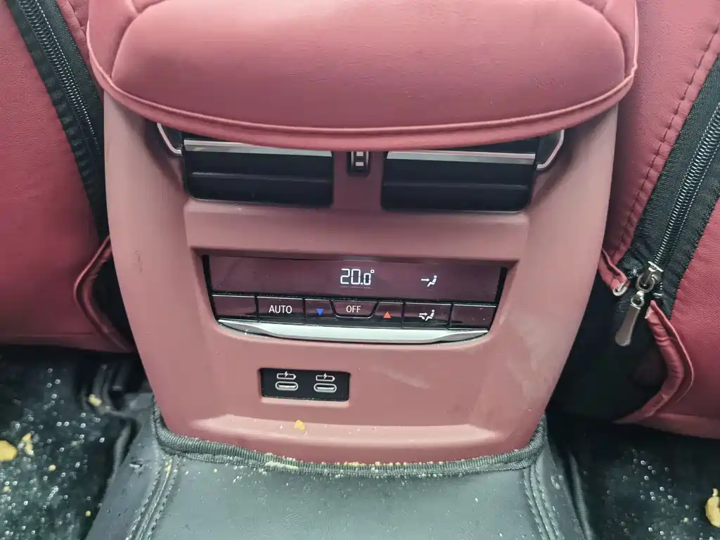 BMW i3 — фото 17