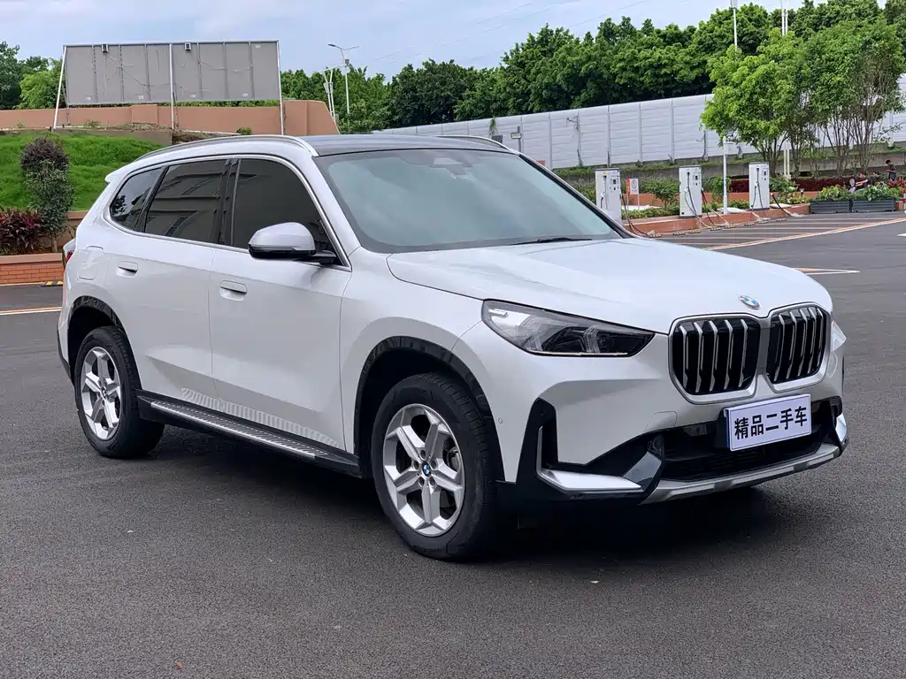 BMW X1 — фото 3