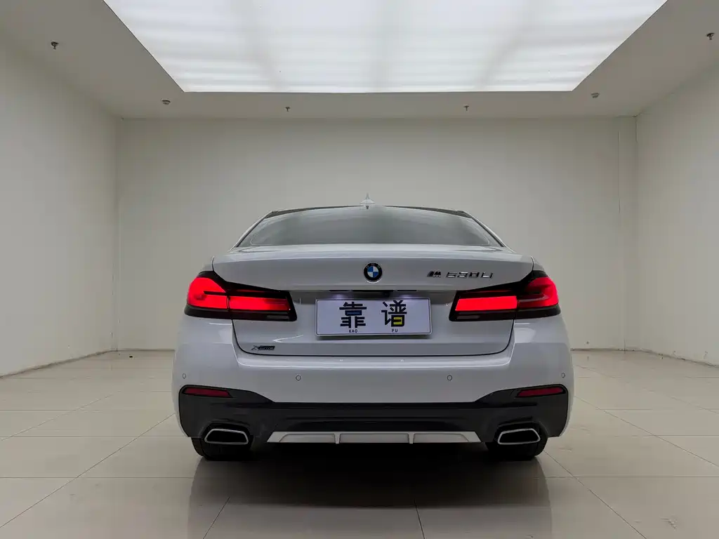 BMW 5 Series — фото 5