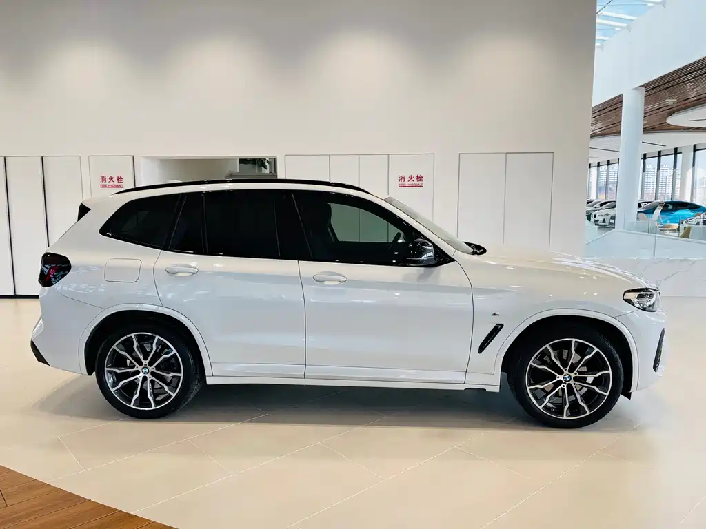 BMW X3 — фото 3