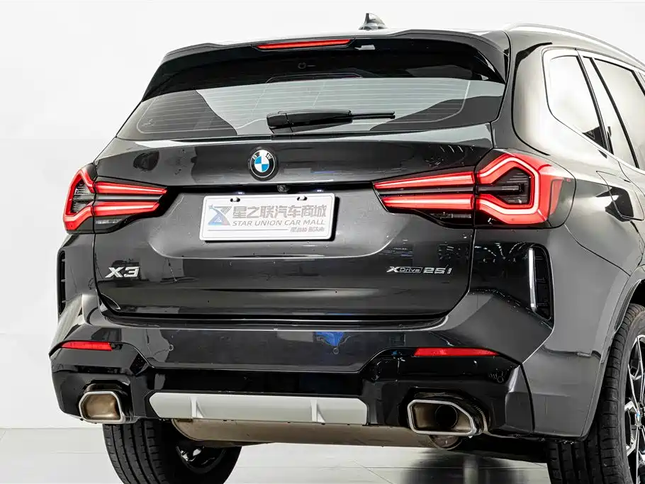 BMW X3 — фото 7