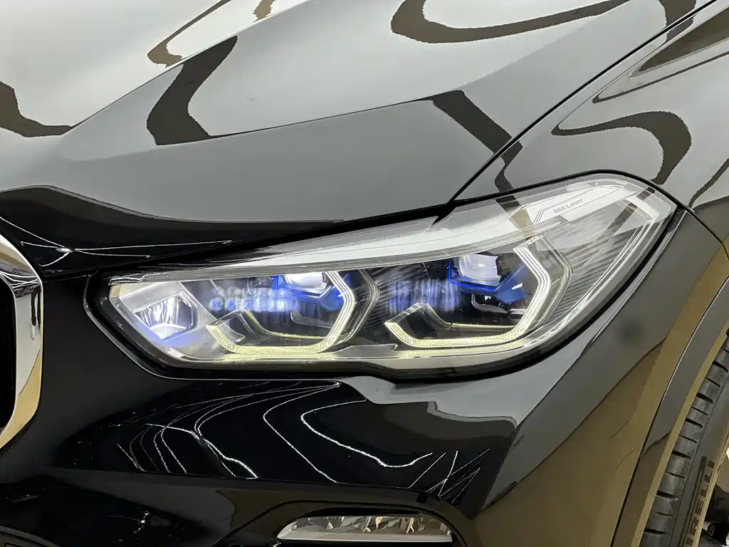 BMW X5 (Import) — фото 4