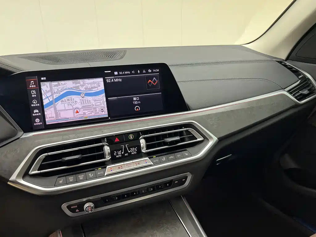 BMW X5 (Import) — фото 10