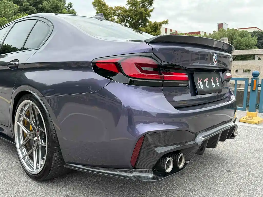 BMW M5 — фото 23
