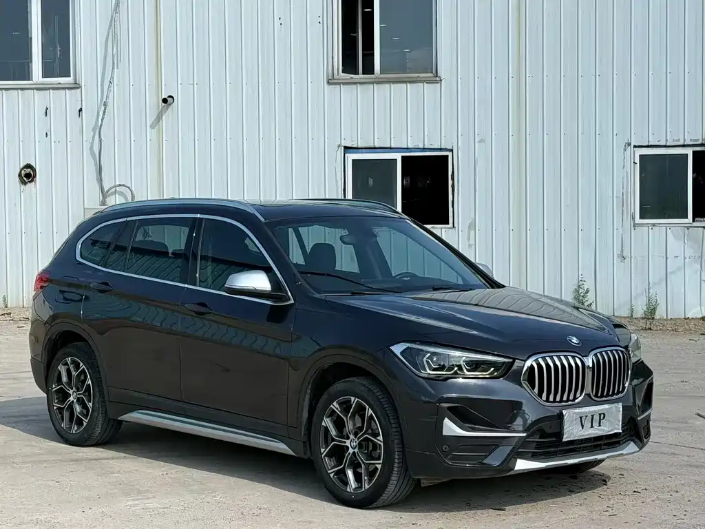 BMW X1 — фото 3