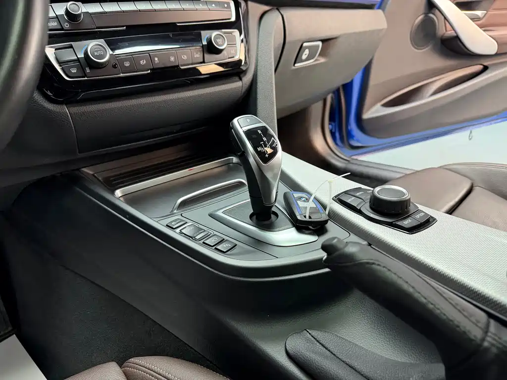 BMW 3 Series — фото 10