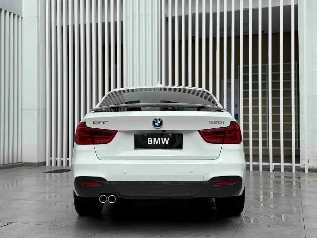 BMW 3 Series GT — фото 11