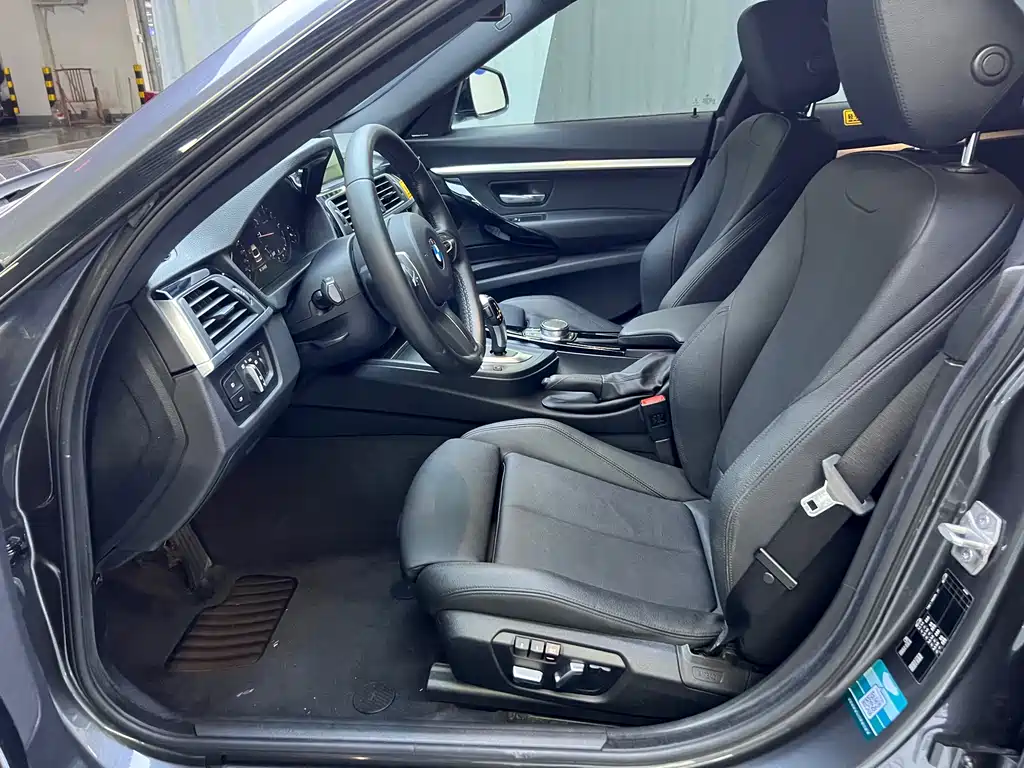 BMW 3 Series GT — фото 11