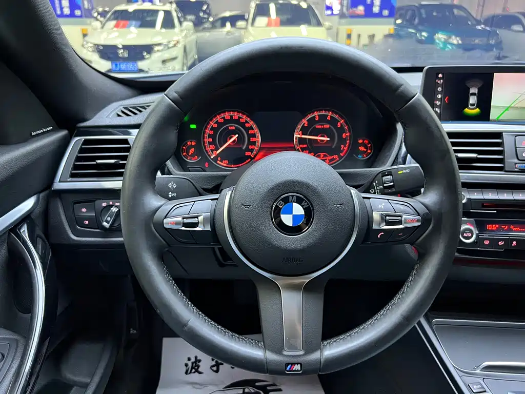 BMW 3 Series GT — фото 5