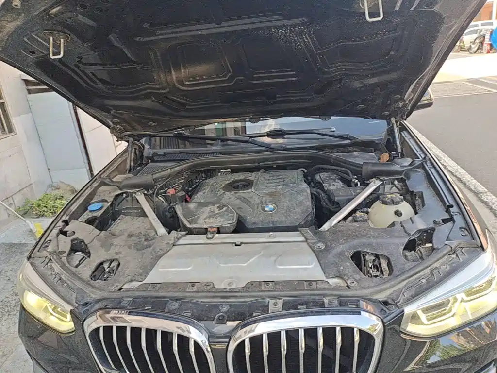 BMW X3 — фото 20