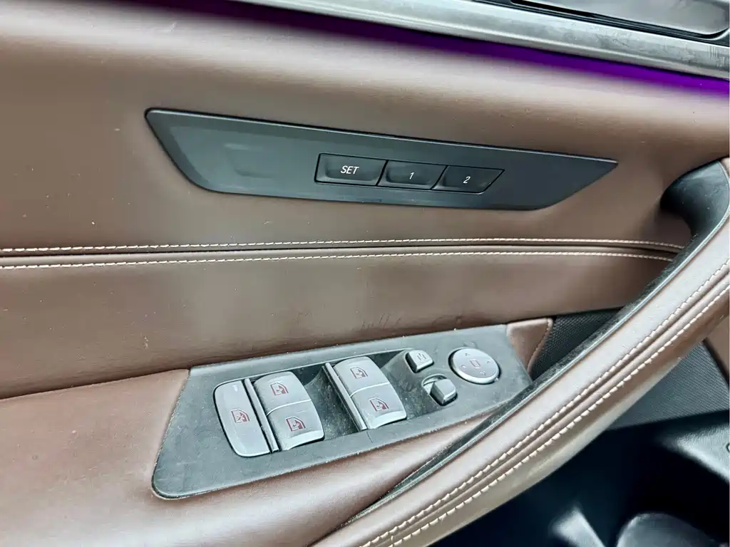 BMW 5 Series New Energy — фото 11