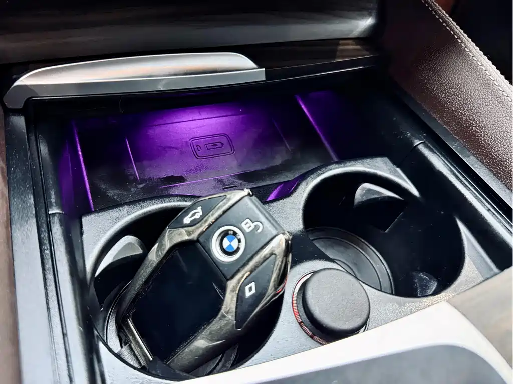 BMW 5 Series New Energy — фото 17